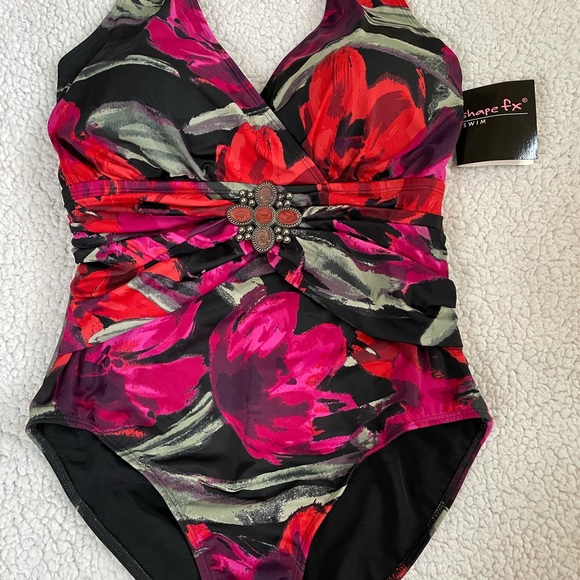 Shape FX Other - Shape FX Bathing Suit size 14W